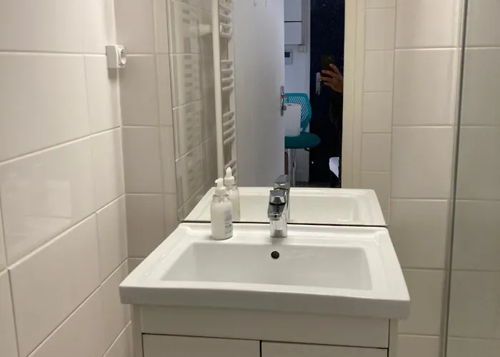 Vendégház Modhumita Chambéry